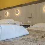 Continental 3*