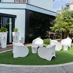 Continental 3* Tortoreto