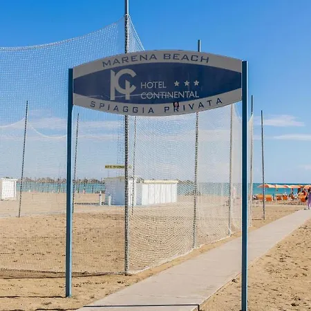 Continental Hotel 3*