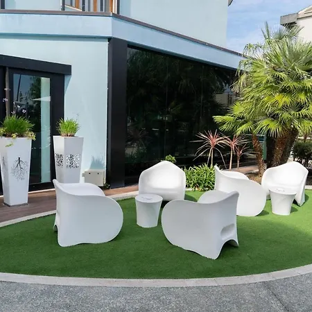 Continental 3* Tortoreto