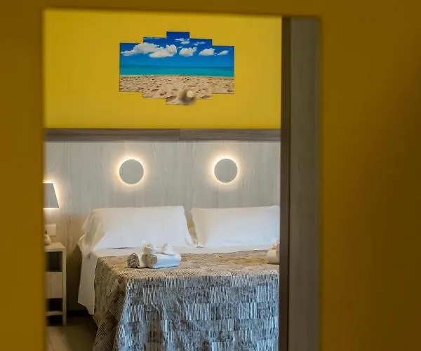 فندق Continental 3*