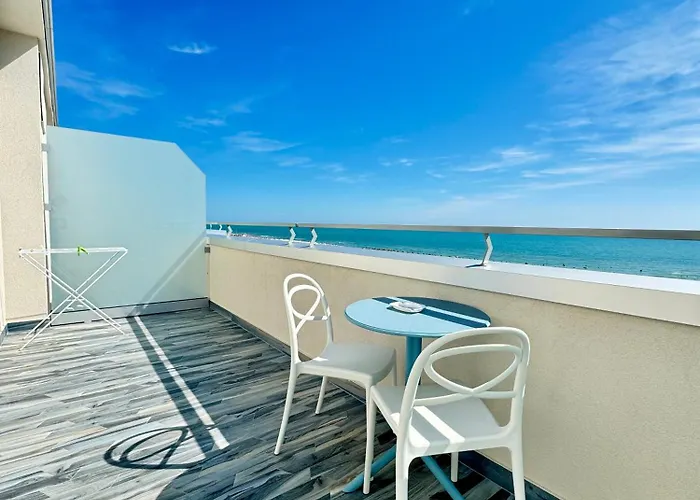 Continental 3* Tortoreto