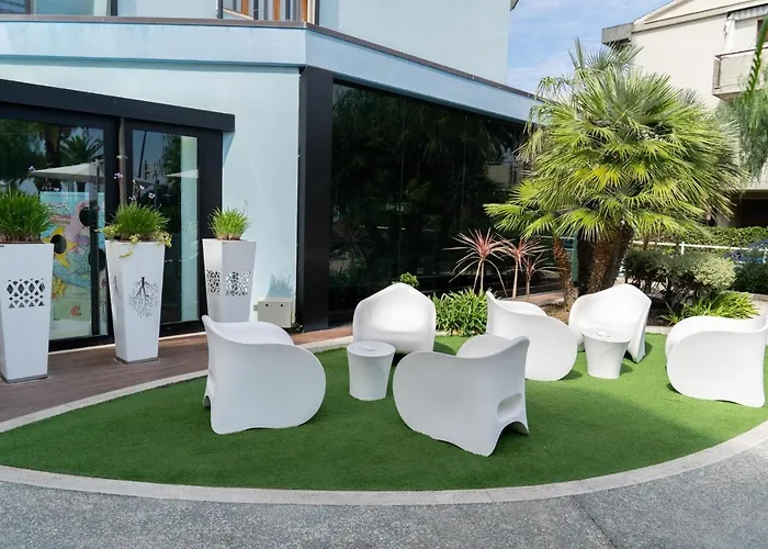 Continental 3* Tortoreto