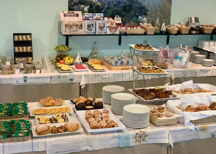 Continental 3* Tortoreto